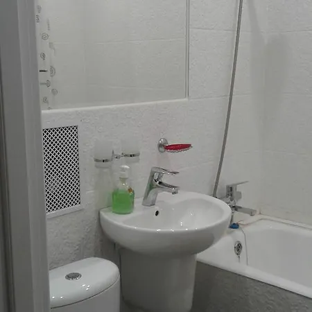 Apartment Kvartira Na Surhanava 36 *